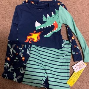 Carter’s 4-piece toddler boys pajamas 4T